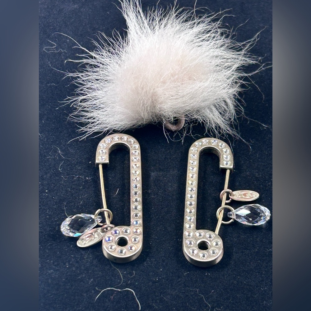UGG Rhinestone Safety Pin Charms Accessories With Crystal Embellishments